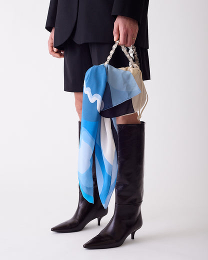 Silk Scarves 
Luxury Silk Scarves
Designer Silk Scarves
Fashion Silk Scarves
How to Style a Silk Scarf
Unique Silk Scarf Designs
Versatile Ways to Wear Silk Scarves